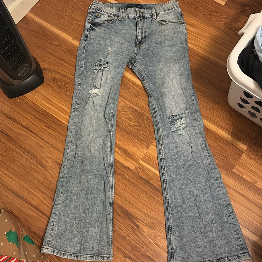 Aeropostale Ripped High Rise Flare Size 8 Regular